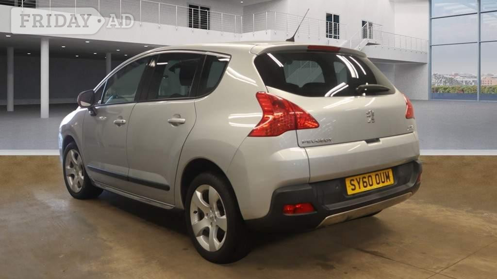 [ berth ]Peugeot 3008