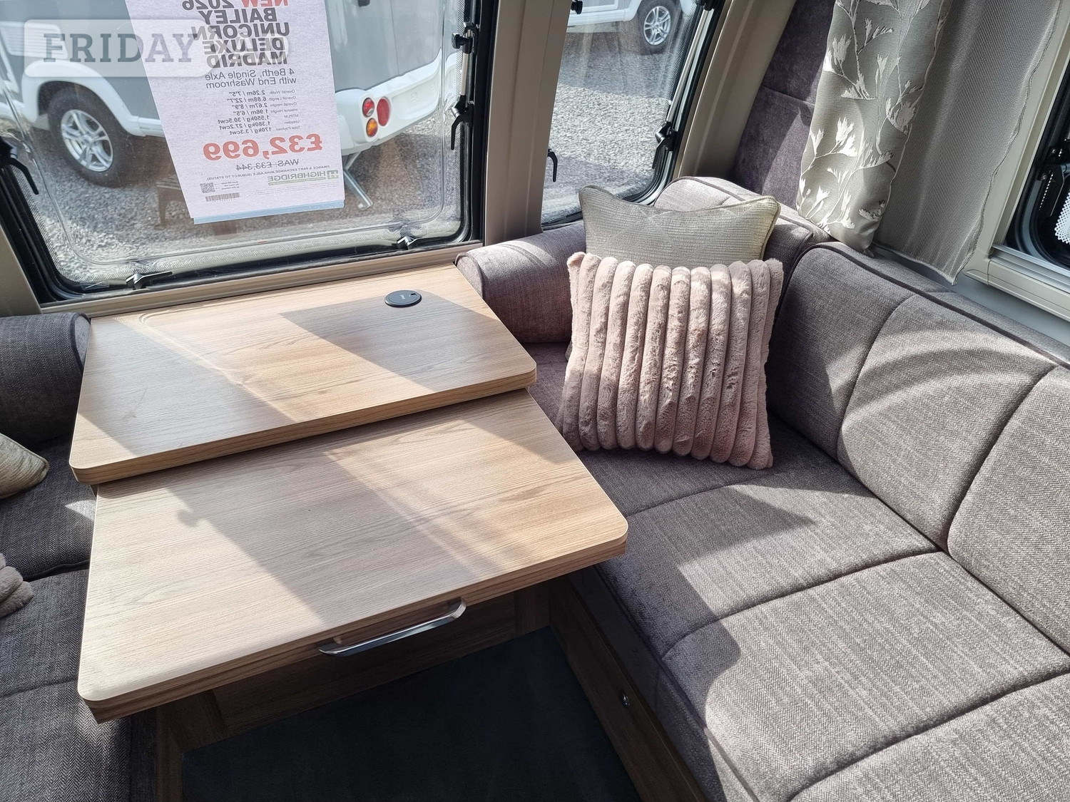Bailey Unicorn Deluxe Madrid 2026 - Motorhomes & Caravans