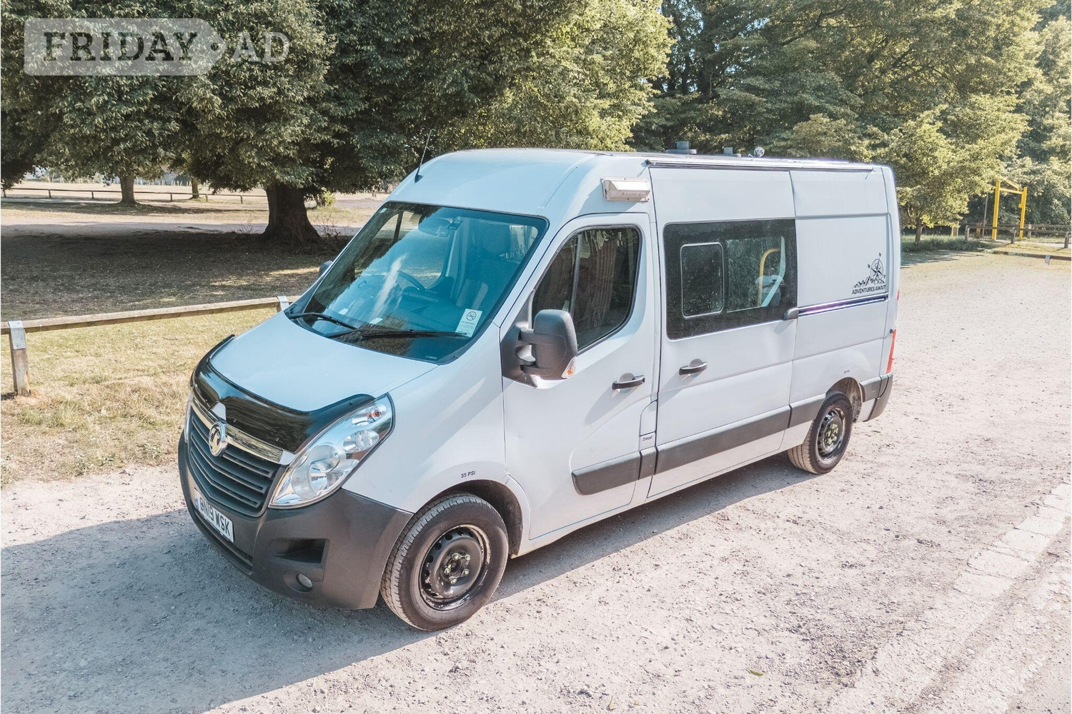 [2 berth ]Vauxhall 