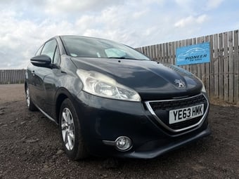 Peugeot 208 2013
