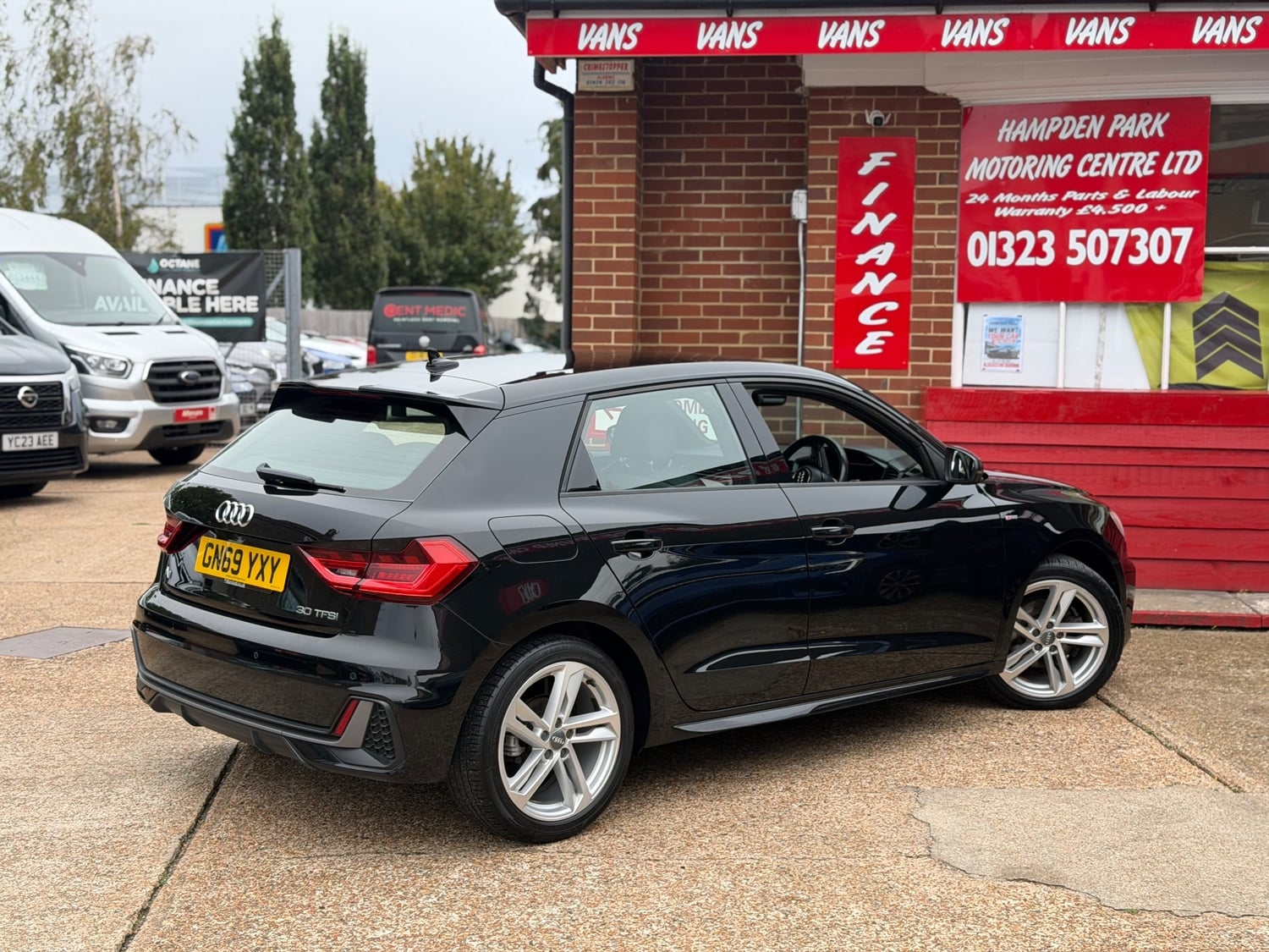 [ berth ]Audi A1