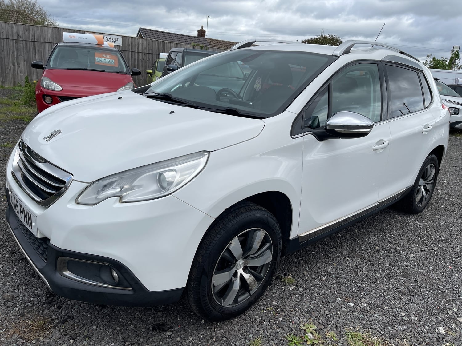 [ berth ]Peugeot 2008