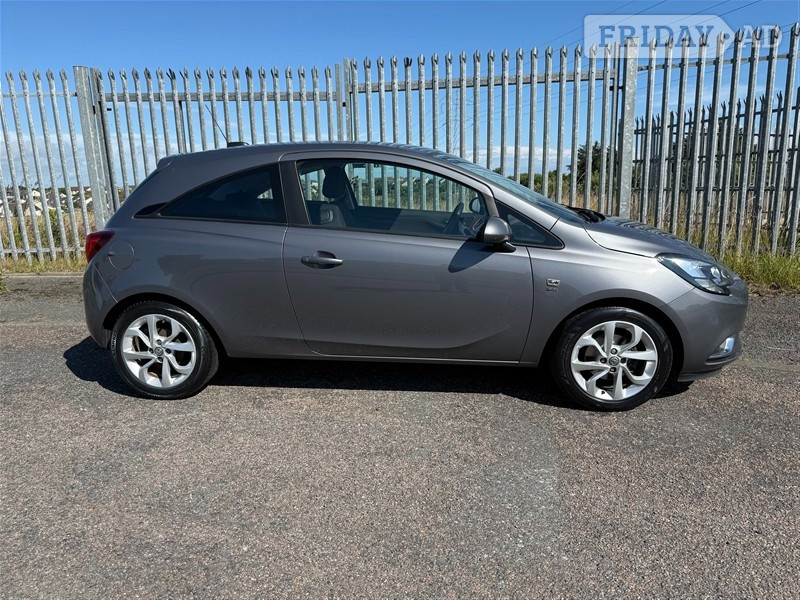 [ berth ]Vauxhall Corsa