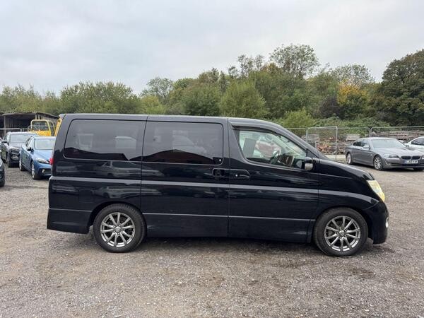 Nissan Elgrand Southampton