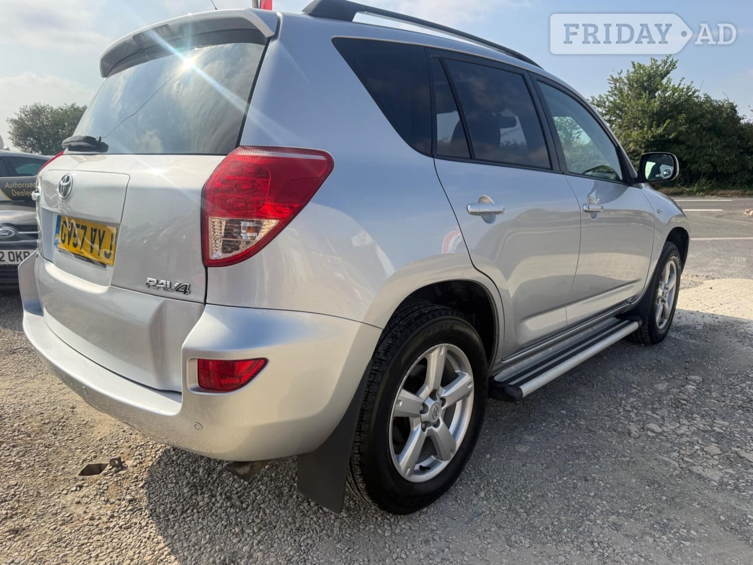 Toyota RAV4 2007 - Cars in Burford