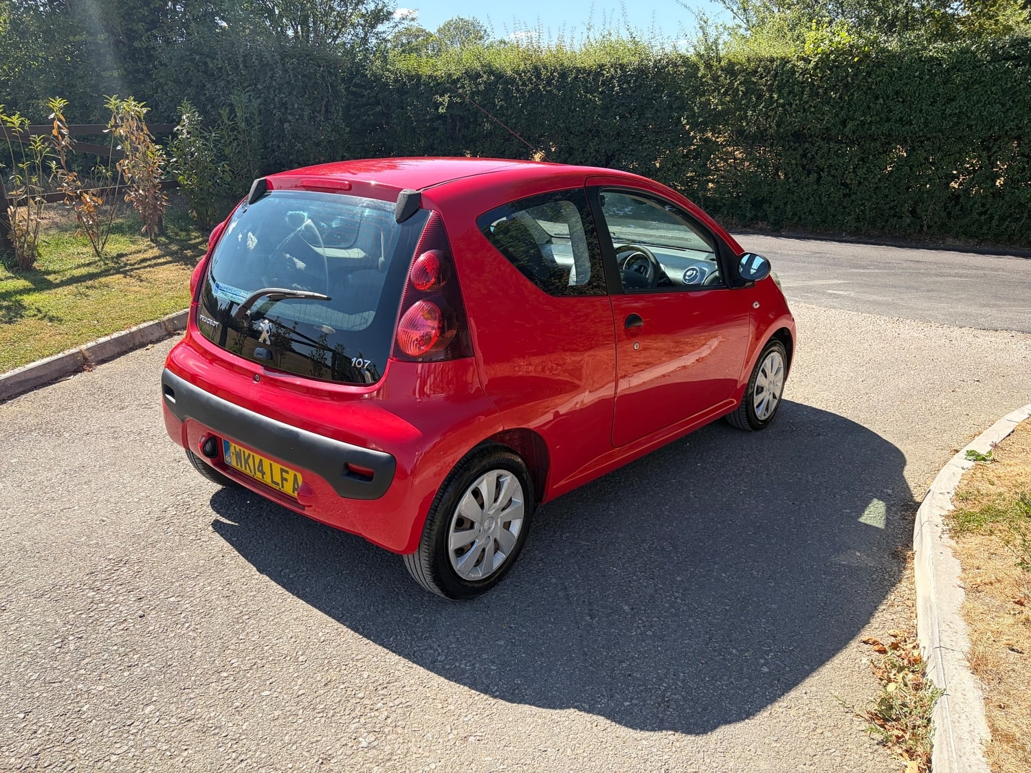 Peugeot 107 2014 - Cars in Sevenoaks