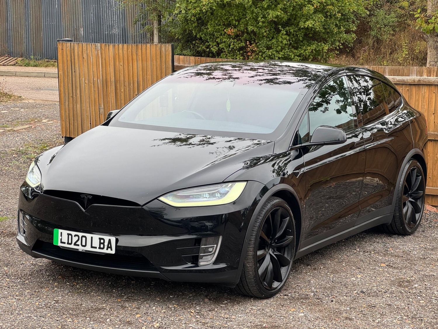 [ berth ]Tesla Model X