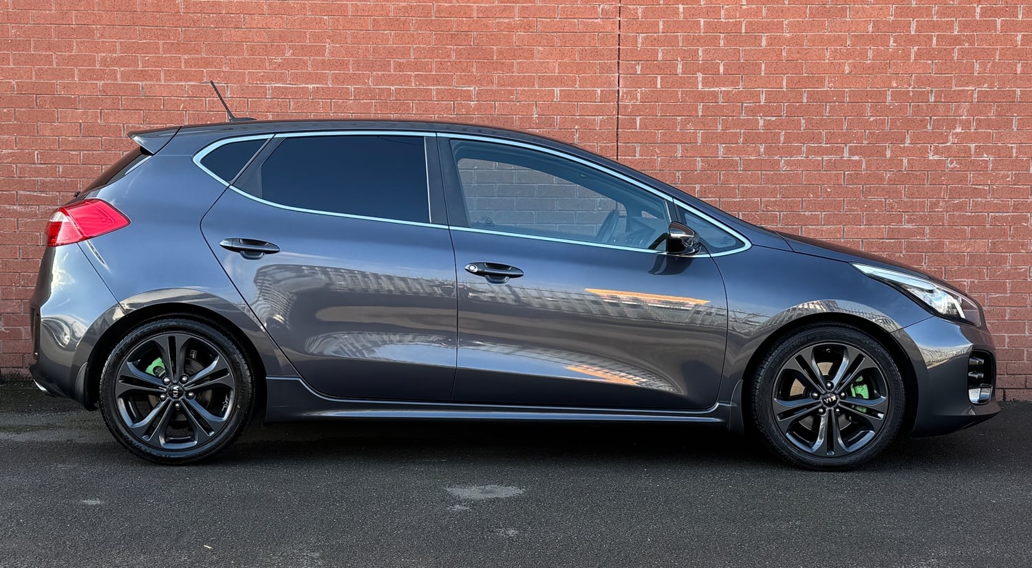 [ berth ]Kia Ceed