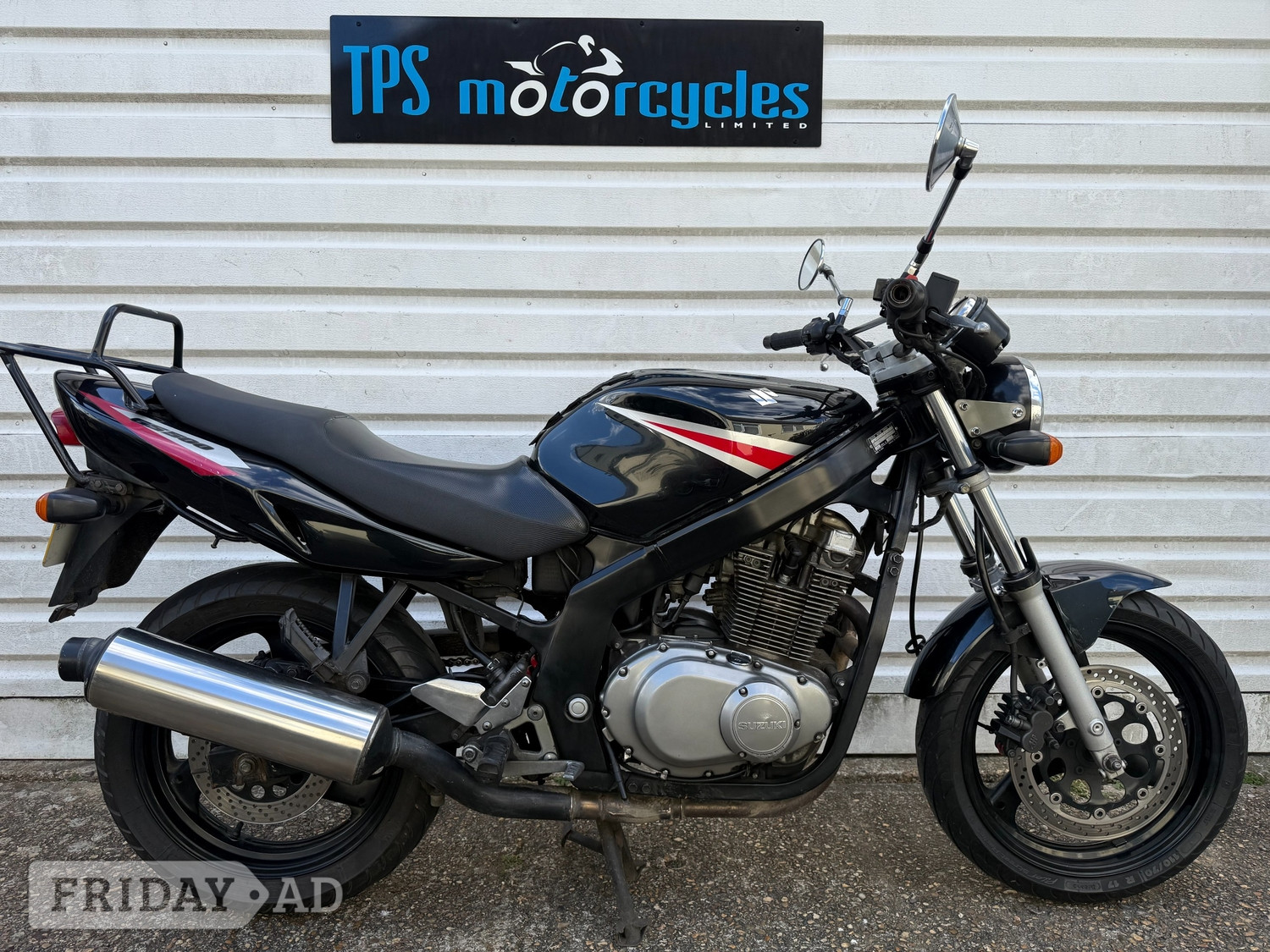 Suzuki GS 2007 in Eastbourne