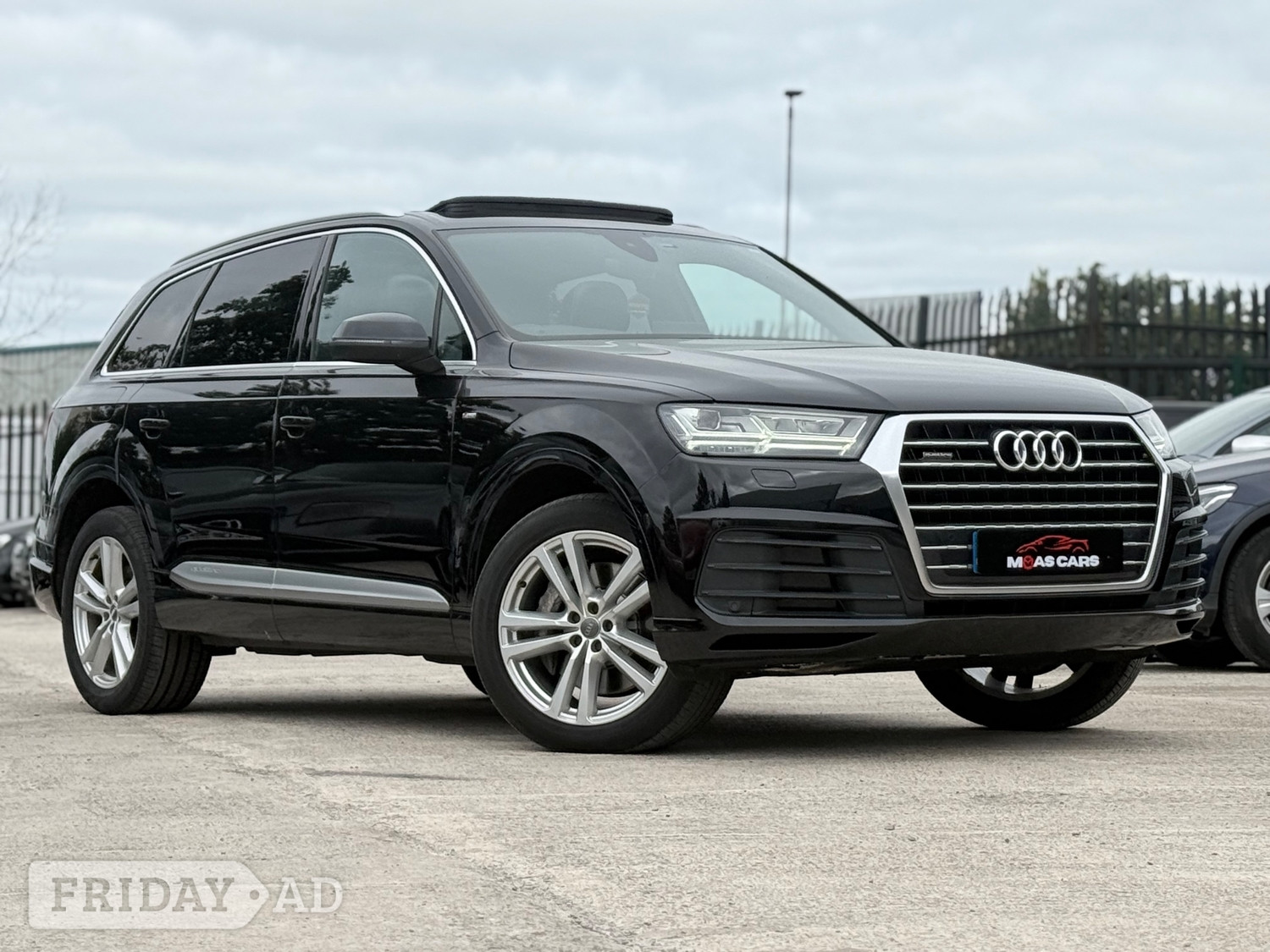 Audi Q7 2015 in Blackburn