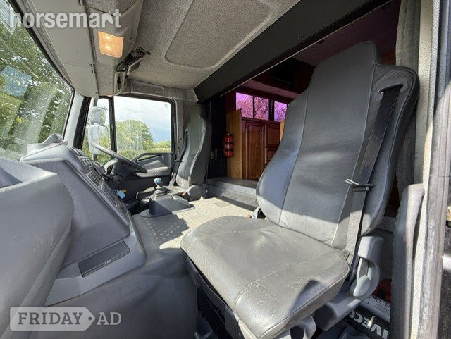 Whittaker Impact Iveco Stralis Horsebox - Trailers & Horseboxes in Banbury