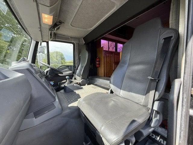 Whittaker Impact Iveco Stralis Horsebox - Trailers & Horseboxes in Banbury