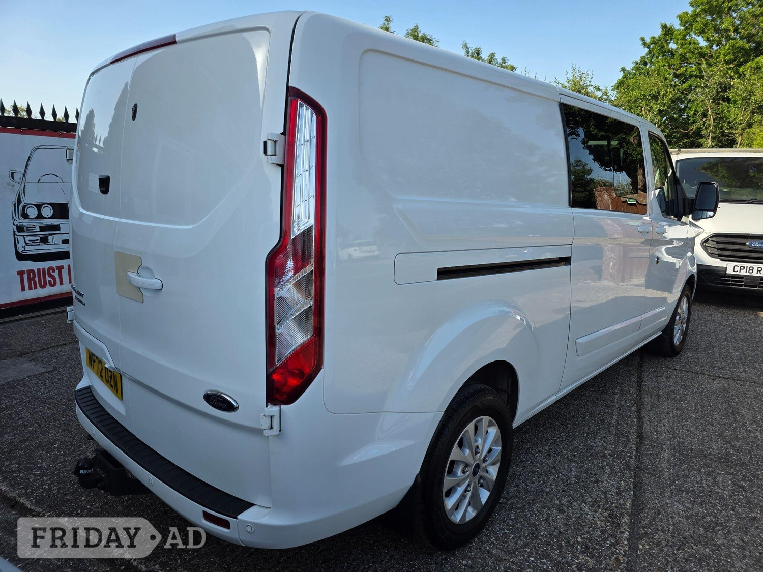 Ford Transit Custom 2022 - Vans & Commercial Vehicles in Hounslow