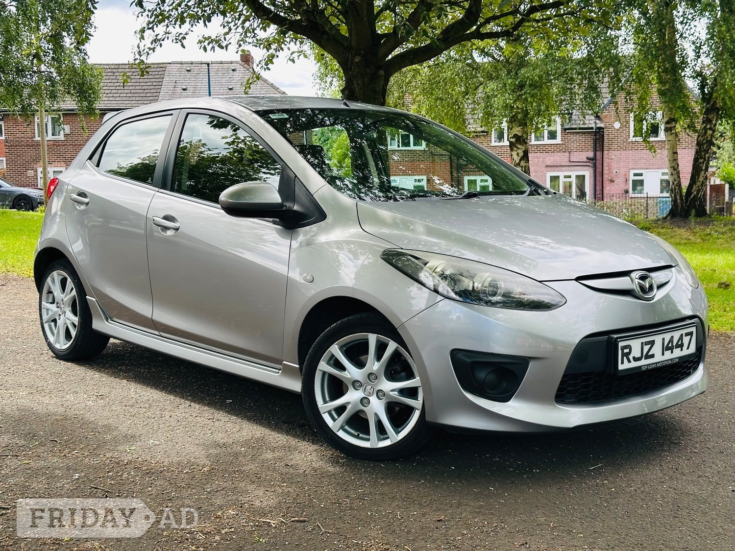 [ berth ]Mazda Mazda2
