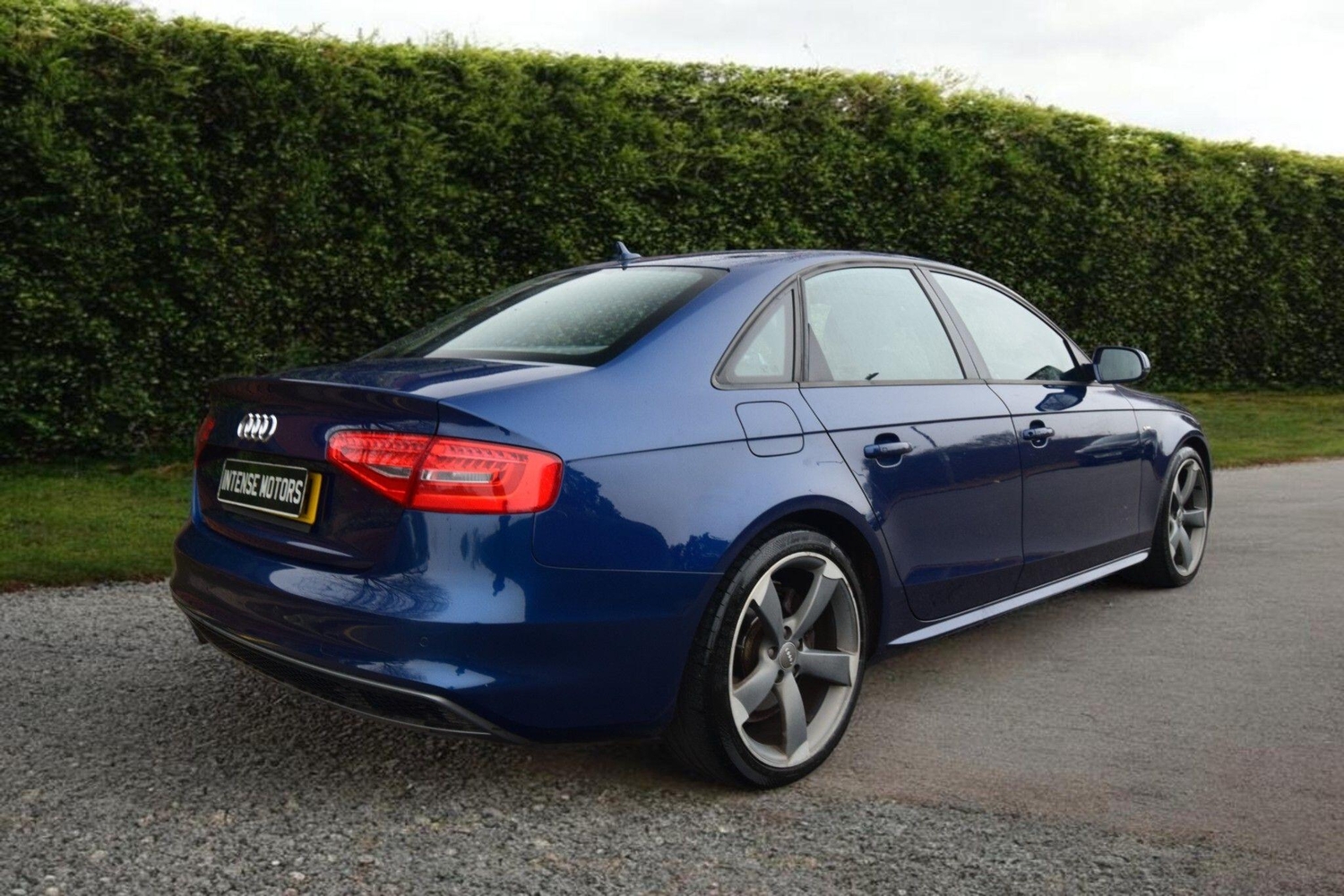 [ berth ]Audi A4