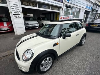 Mini Hatch 2010