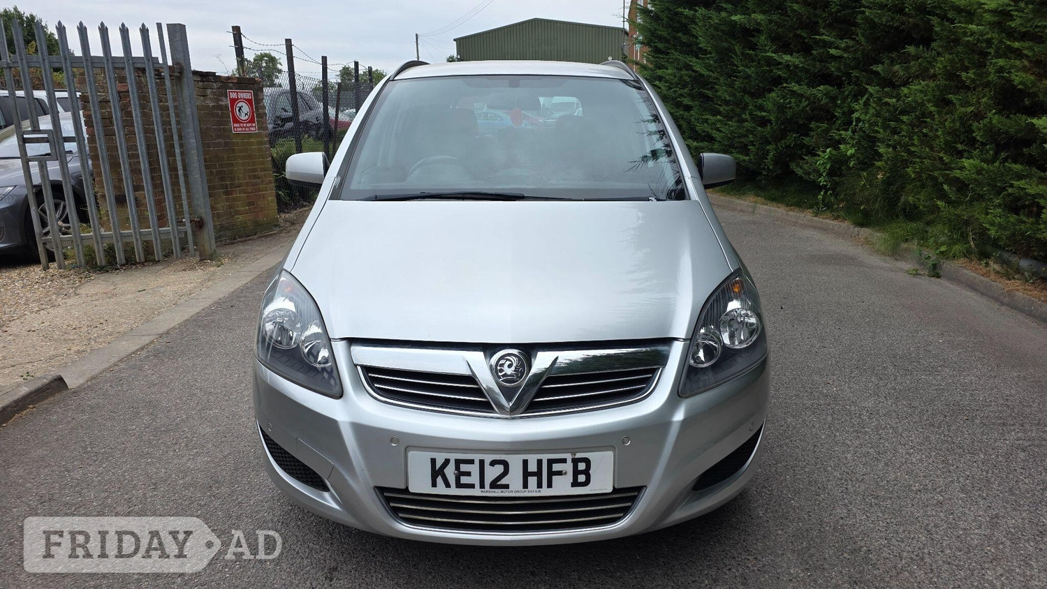 Vauxhall Zafira Leighton Buzzard