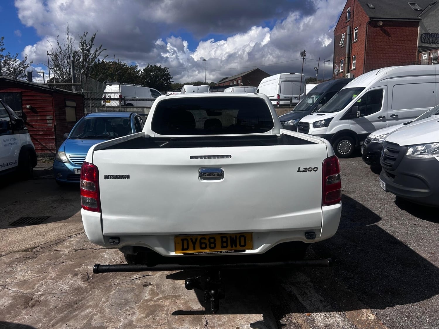 Mitsubishi L200 2018 - Vans & Commercial Vehicles in Rochester