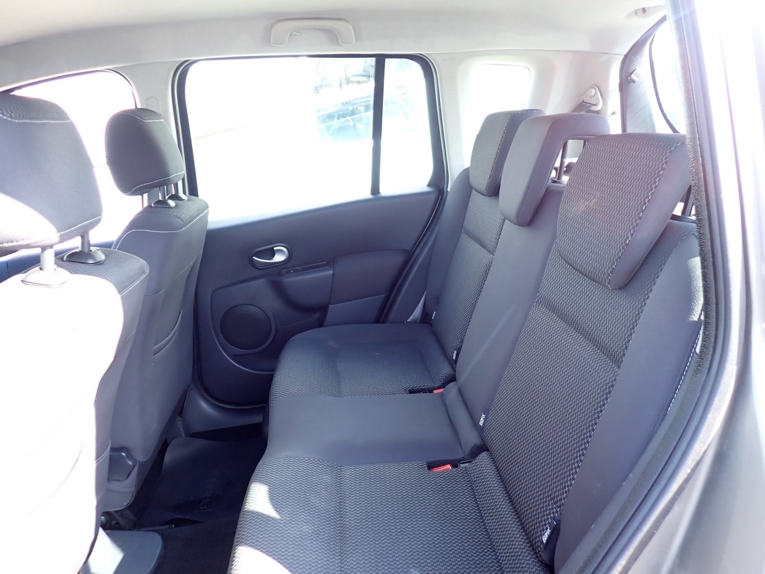 Renault Grand Modus 2011 - Cars in Tonbridge