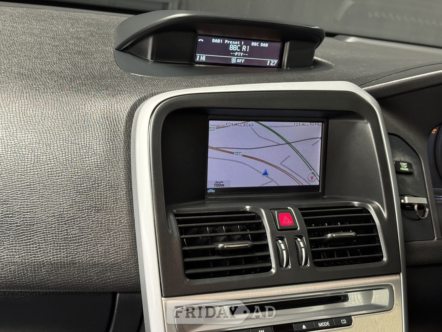 [ berth ]Volvo XC60