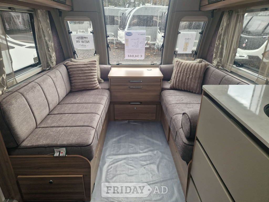 Bailey Unicorn Deluxe Cadiz 2026 - Motorhomes & Caravans