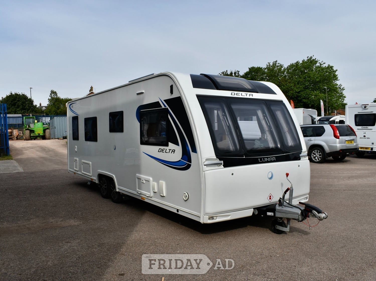 Lunar Delta 2018 - Motorhomes & Caravans in Coleford