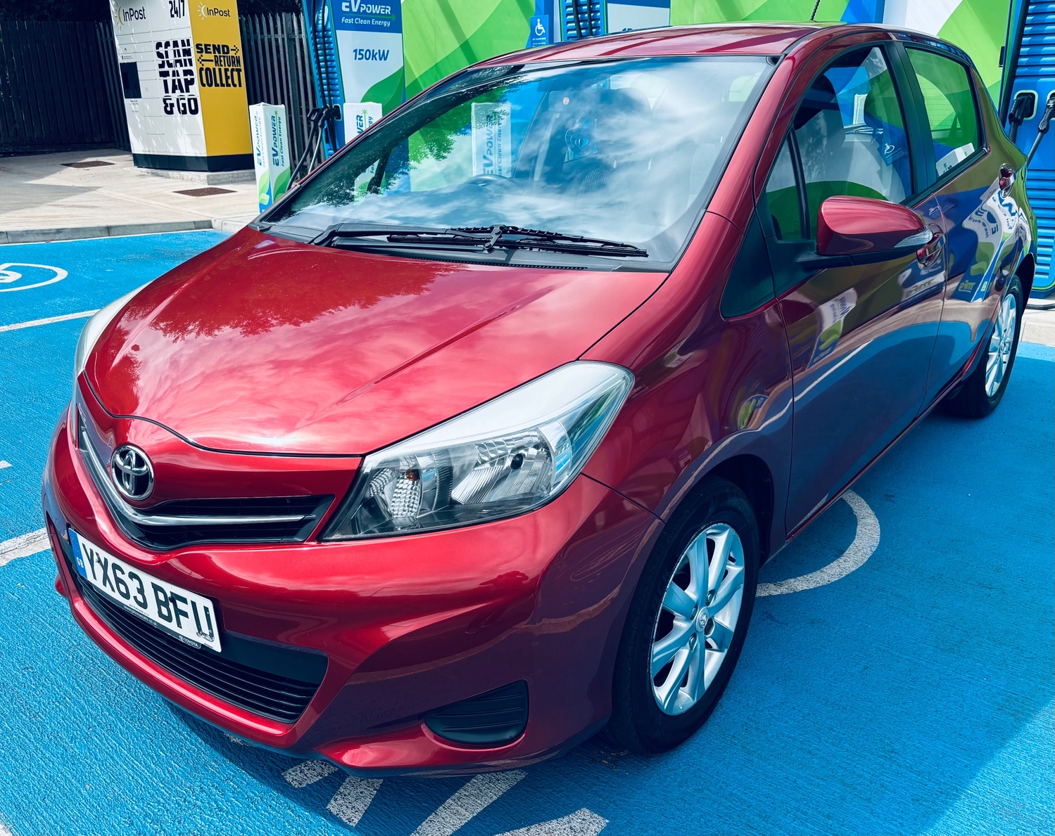 Toyota Yaris 2013 - Cars in Manchester