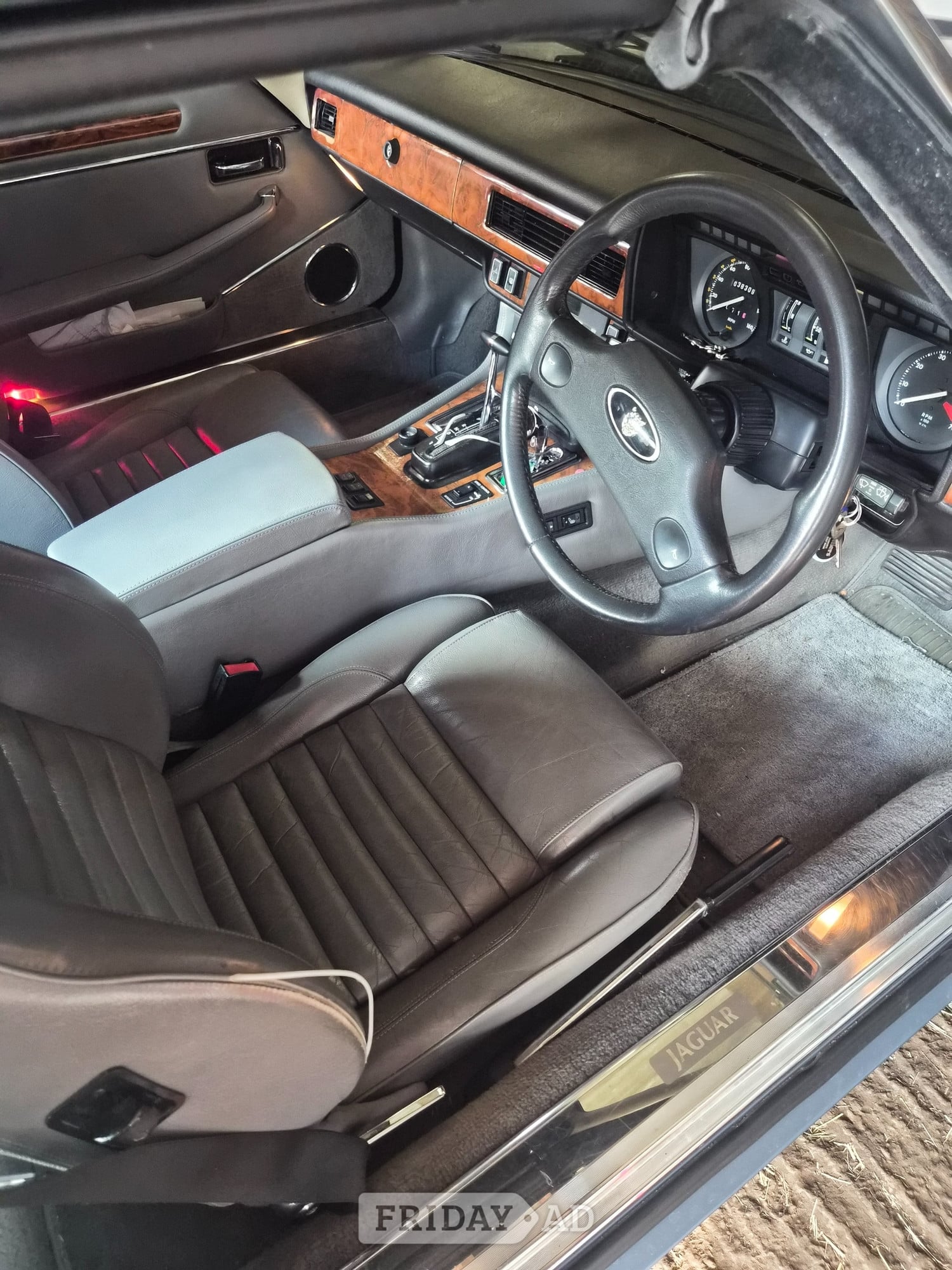 [ berth ]Jaguar XJS