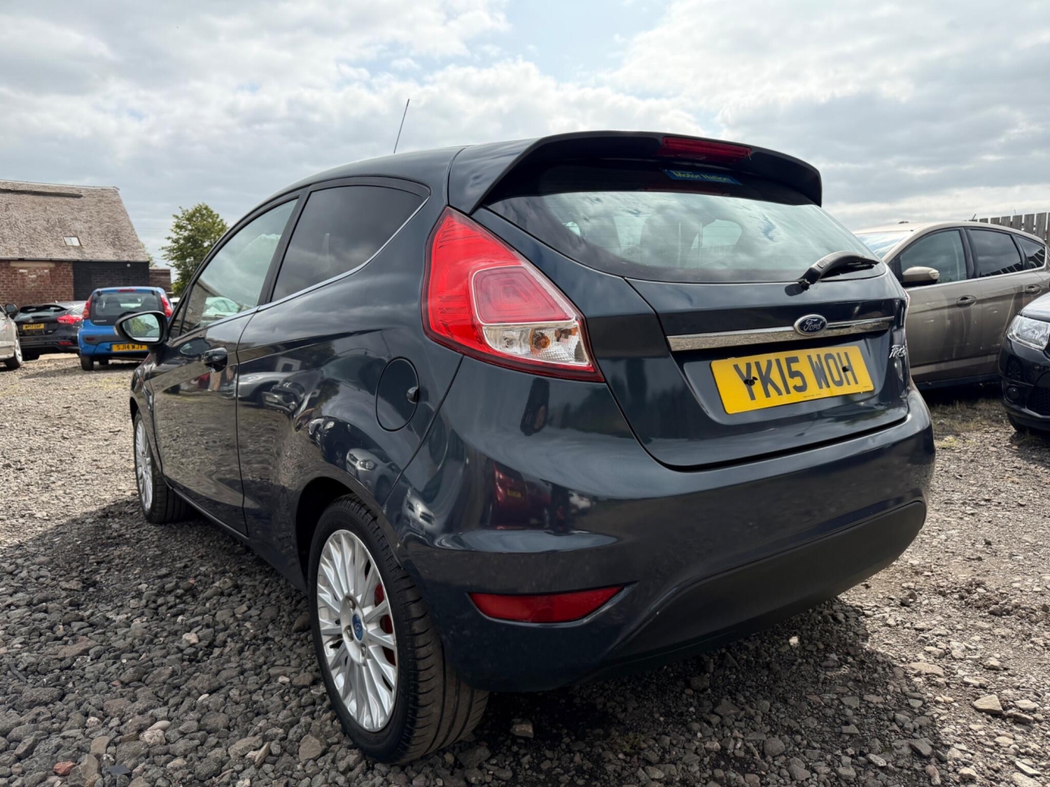 Ford Fiesta 2015 - Cars in Dalkeith