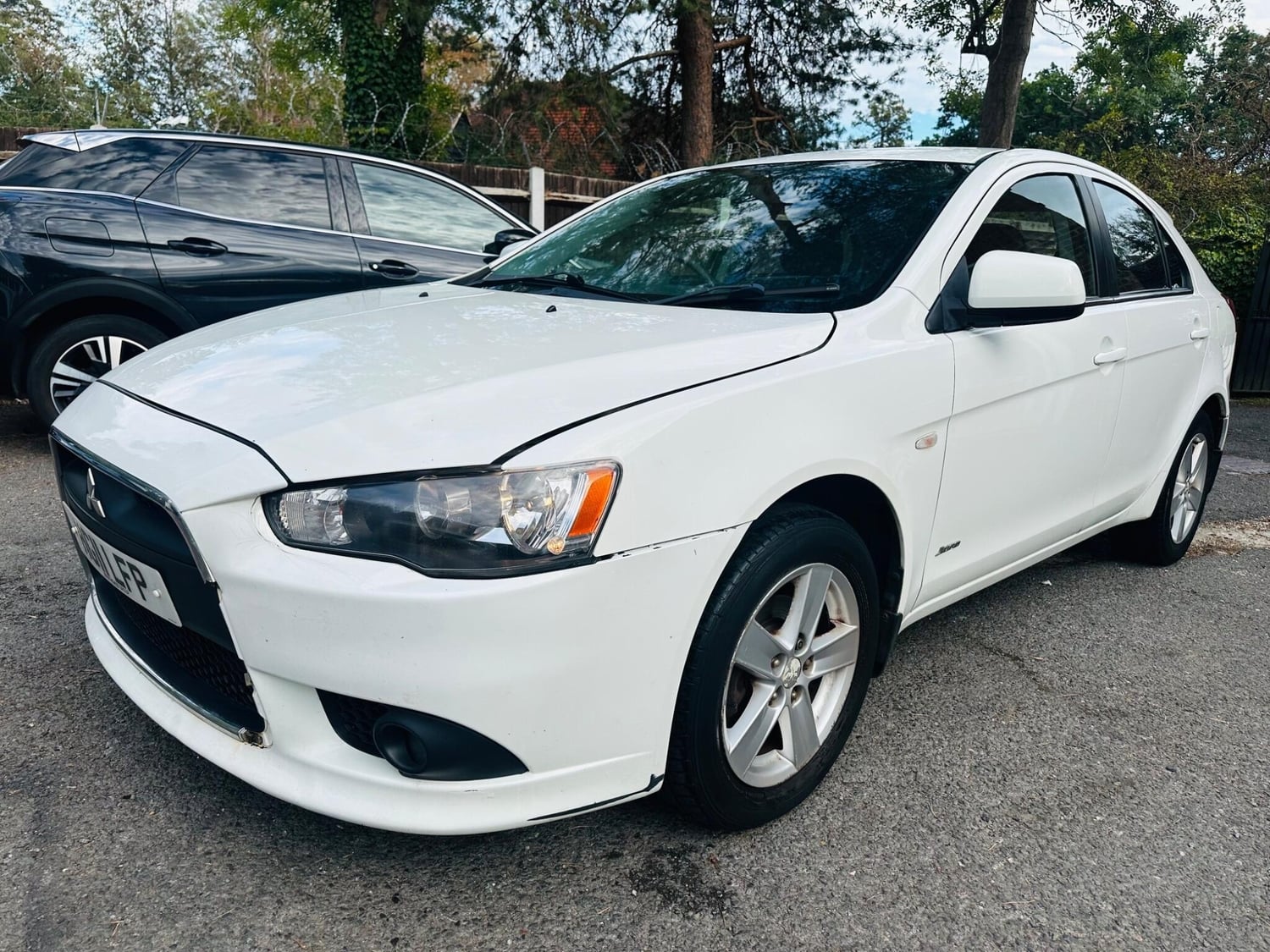 Mitsubishi Lancer 2011 - Cars
