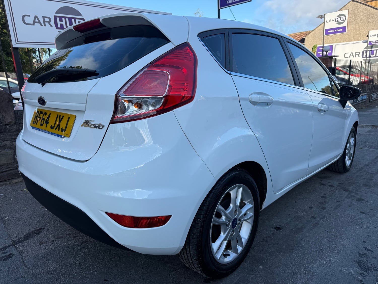 Ford Fiesta 2014 - Cars
