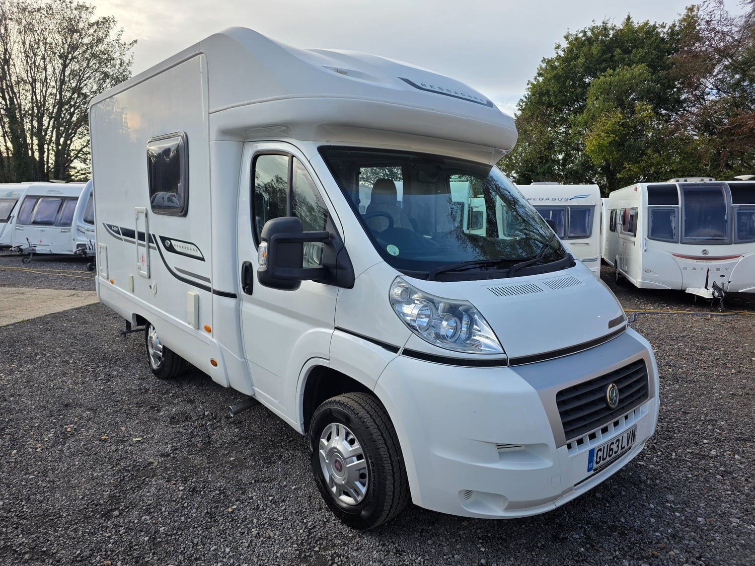 Bessacarr E410 2014 - Motorhomes & Caravans in Taunton