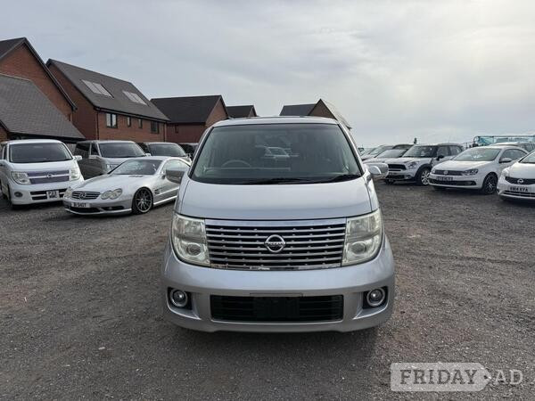 Nissan Elgrand 2007 in Southampton