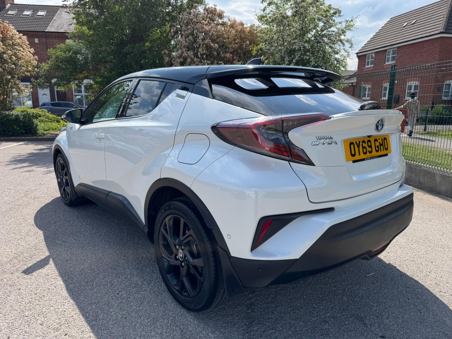Toyota C-HR 2019 - Cars in Leicester