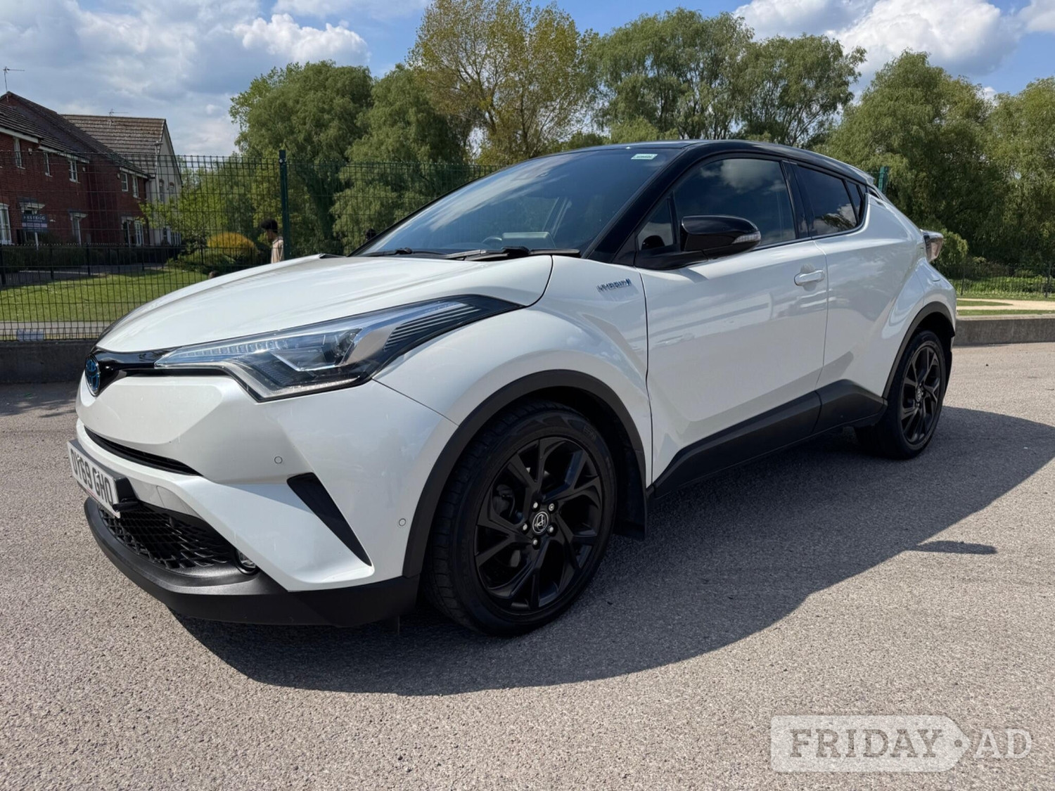 Toyota C-HR 2019 in Leicester