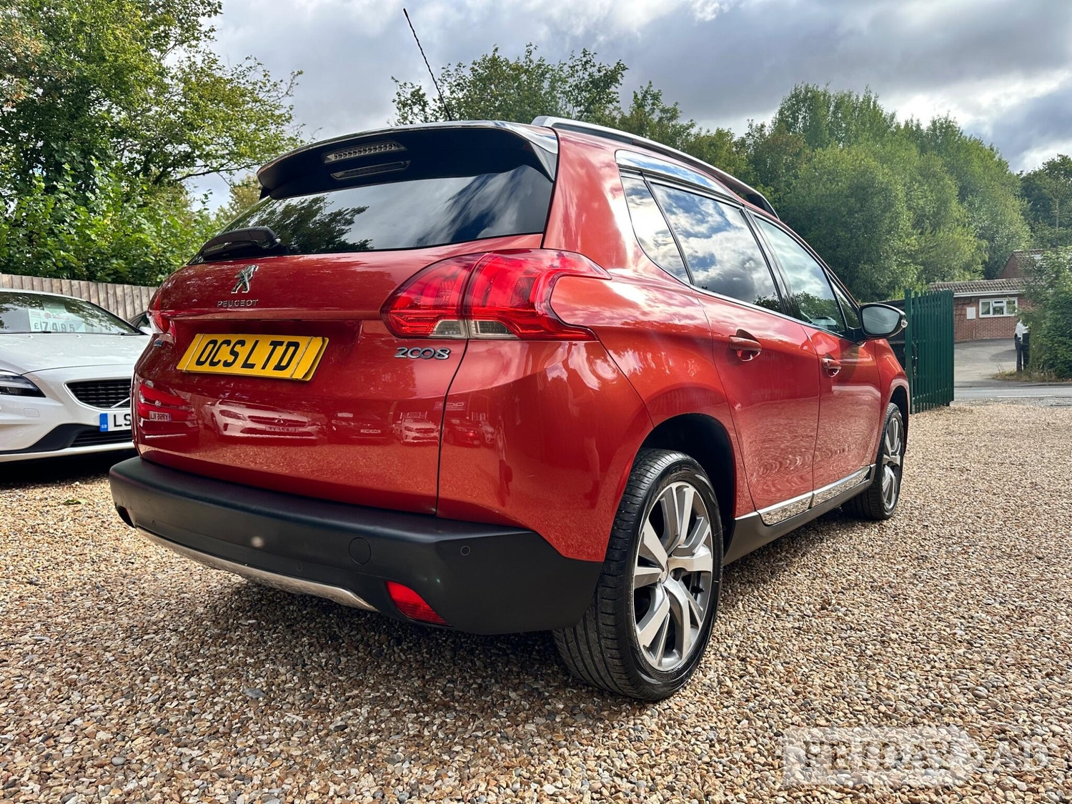 Peugeot 2008 2016 - Cars in Hook