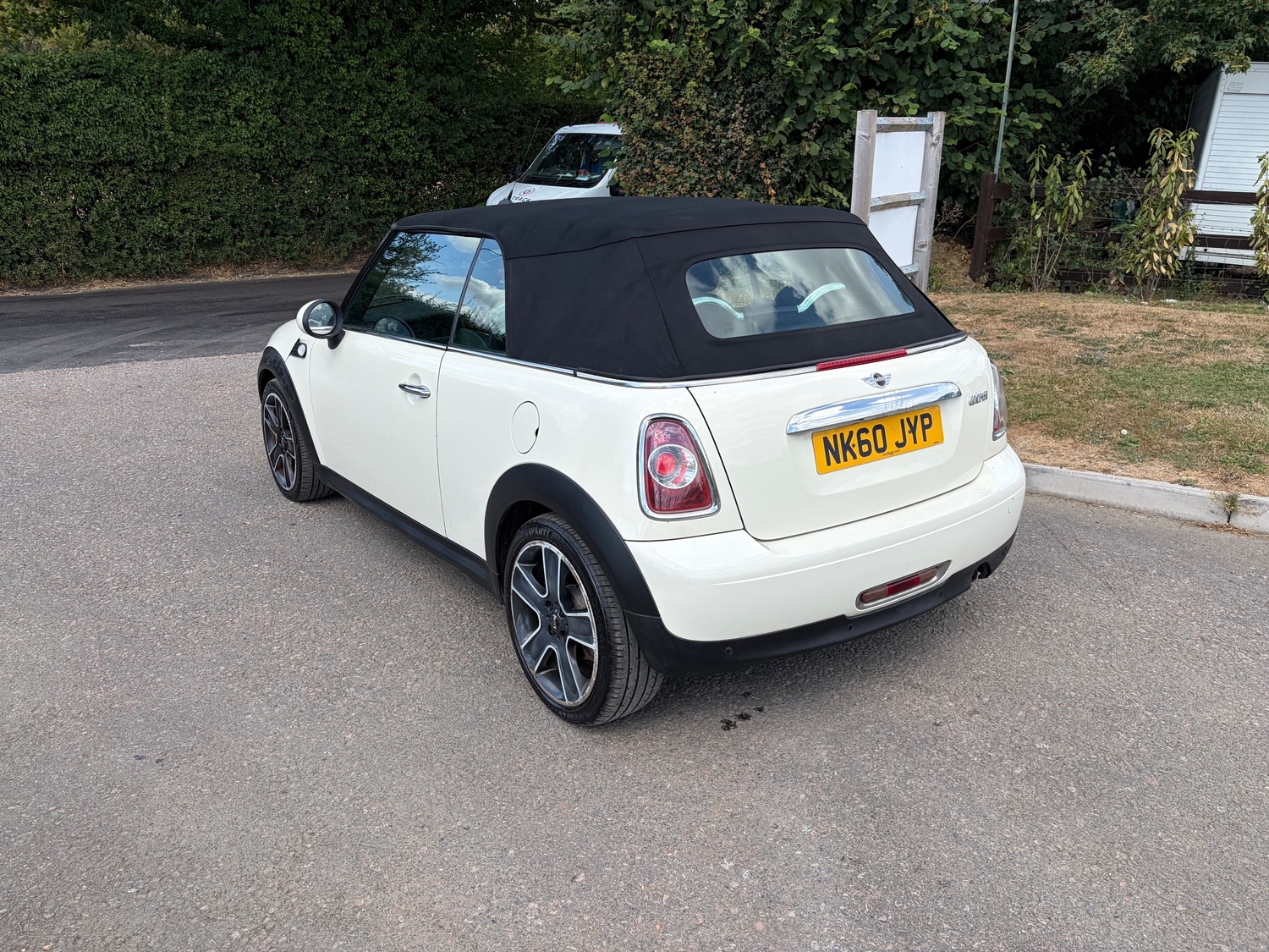 [ berth ]Mini Convertible