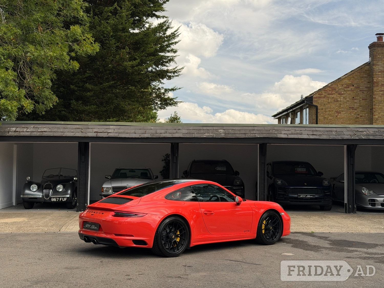 [ berth ]Porsche 911