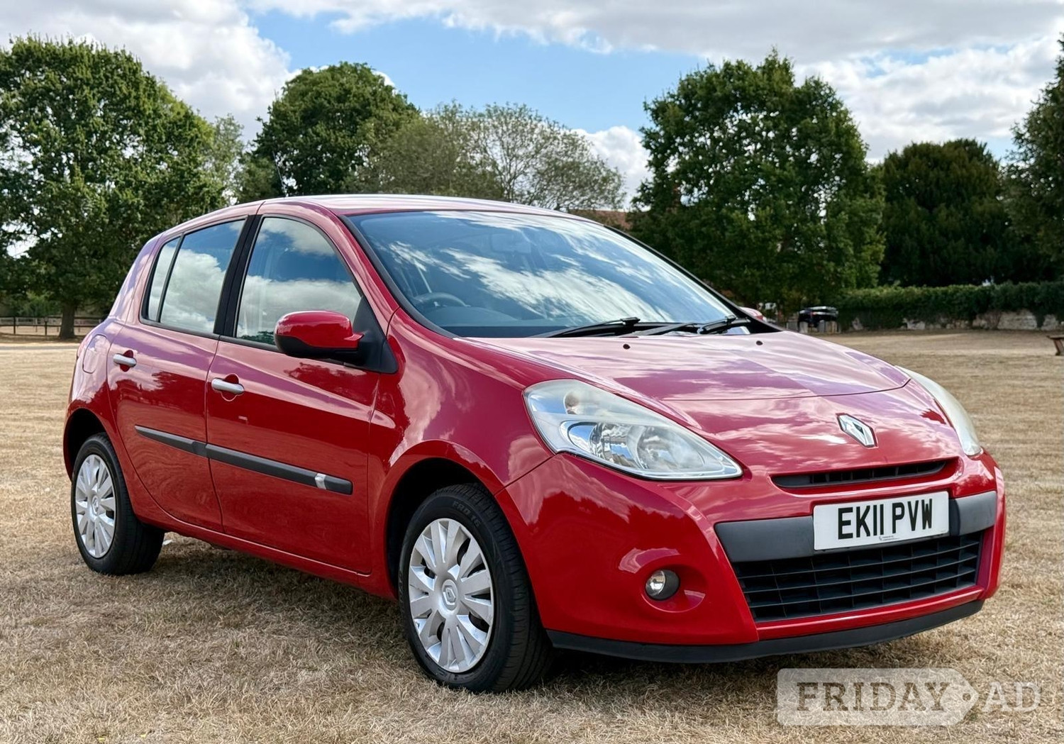 Renault Clio 2011 - Cars
