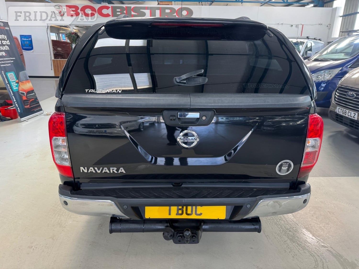 Nissan Navara 2017 - Vans & Commercial Vehicles in Bolton