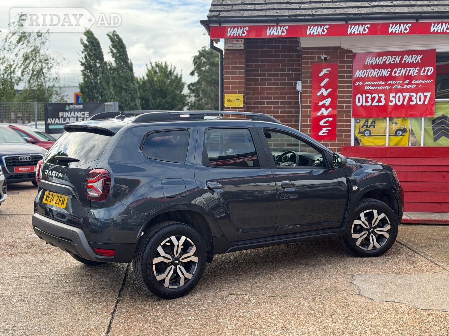 [ berth ]Dacia Duster
