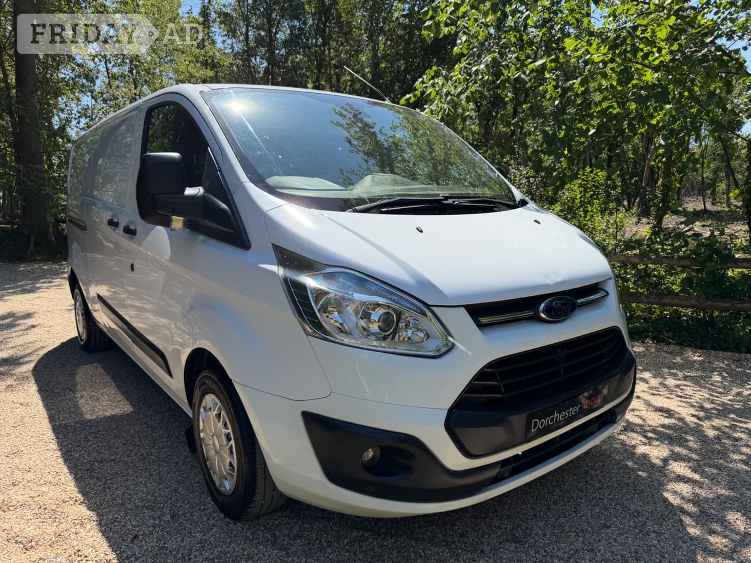[ berth ]Ford Transit Custom