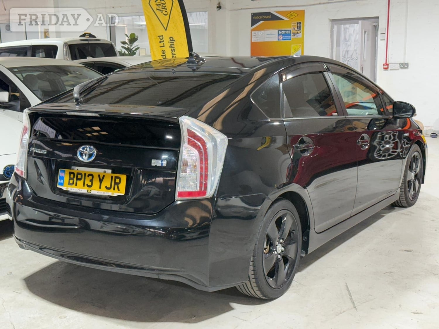 [ berth ]Toyota Prius