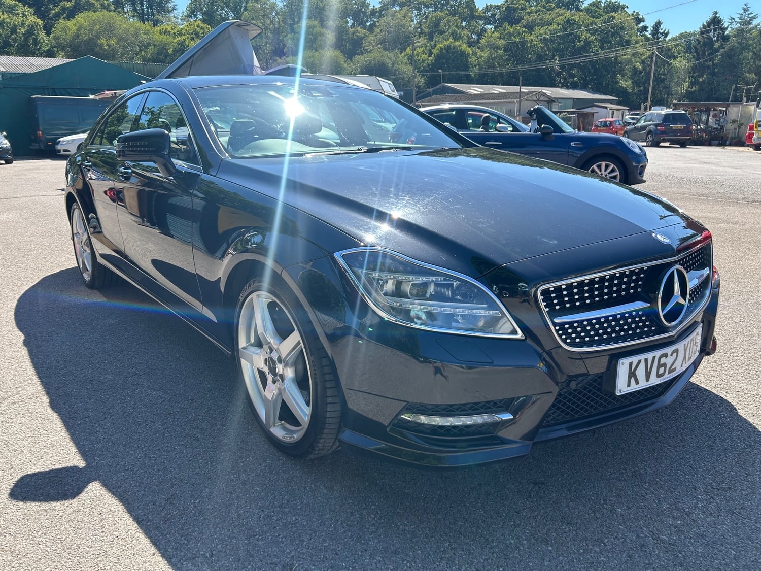 [ berth ]Mercedes-Benz CLS Class