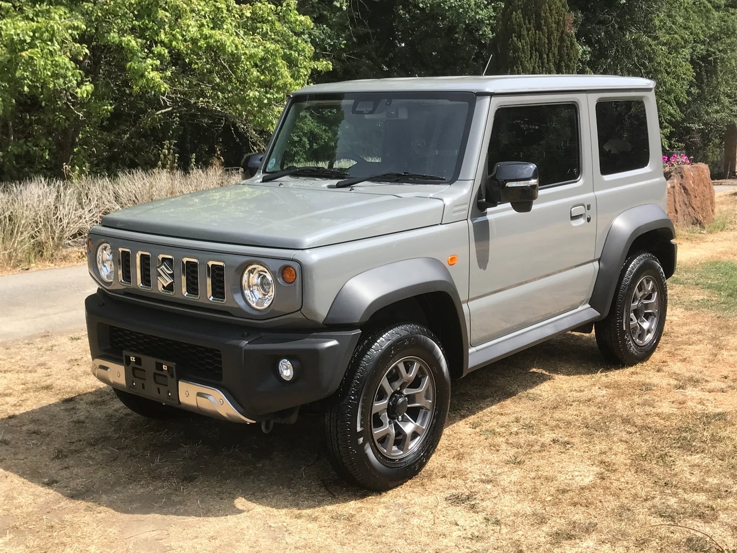 Suzuki Jimny 2025 - Cars