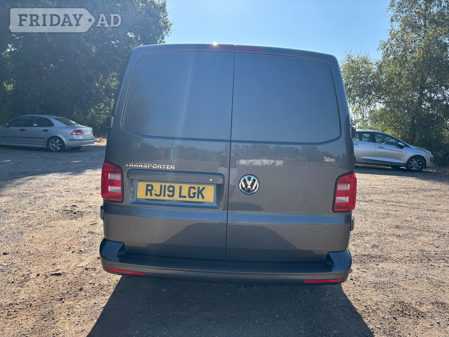 Volkswagen Transporter 2019 - Vans & Commercial Vehicles in Dorking