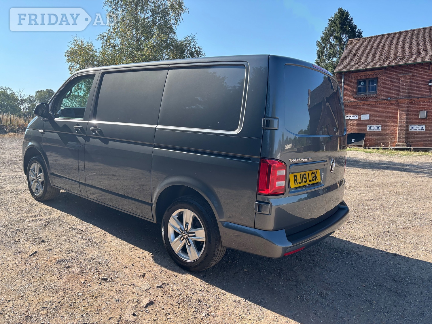 Volkswagen Transporter 2019 - Vans & Commercial Vehicles