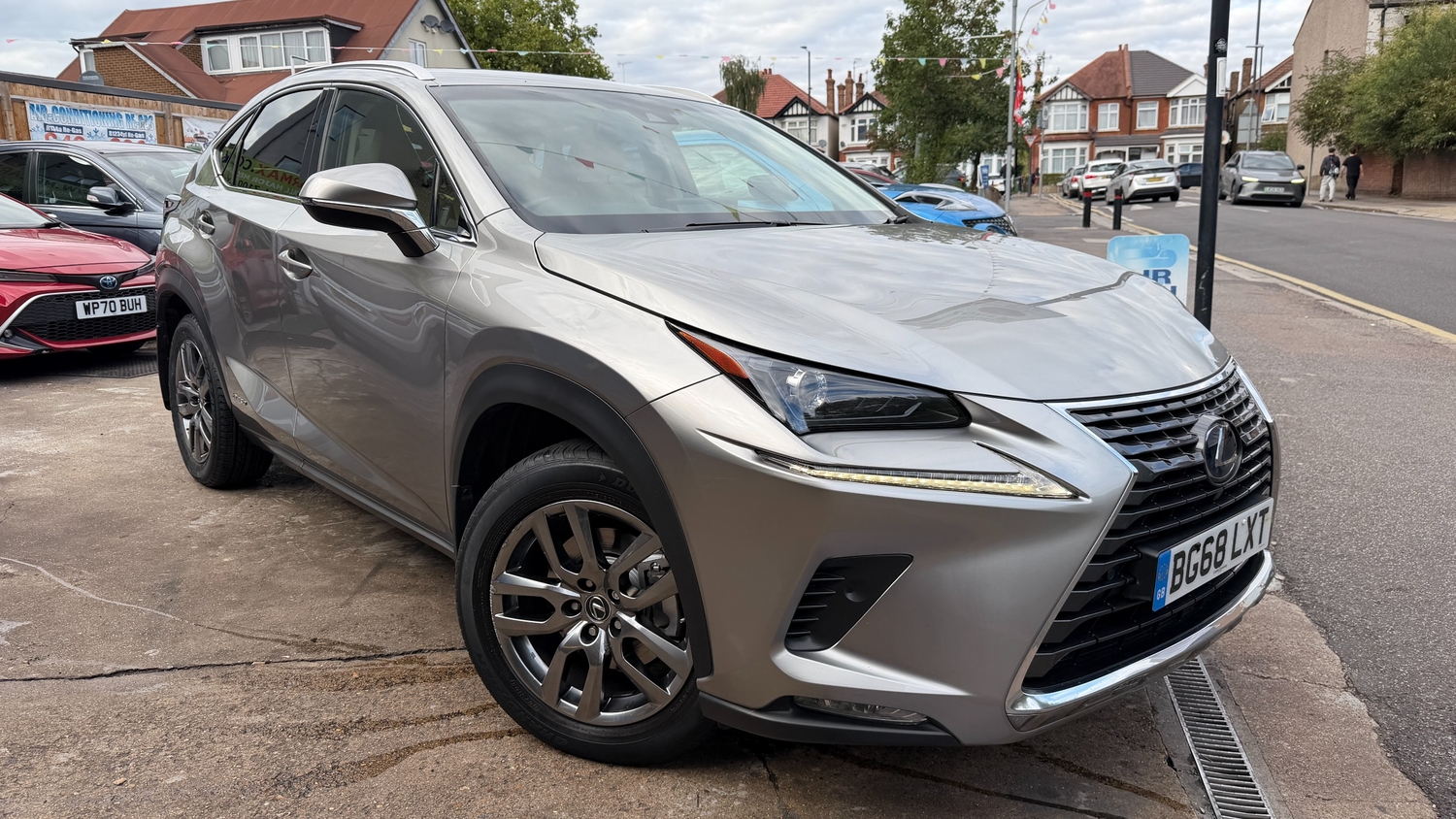 Lexus NX 2018 - Cars in Harrow