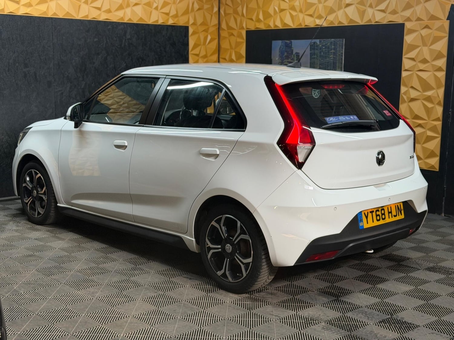 MG MG3 2018 - Cars