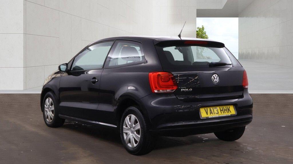 Volkswagen Polo 2013 - Cars in Uxbridge